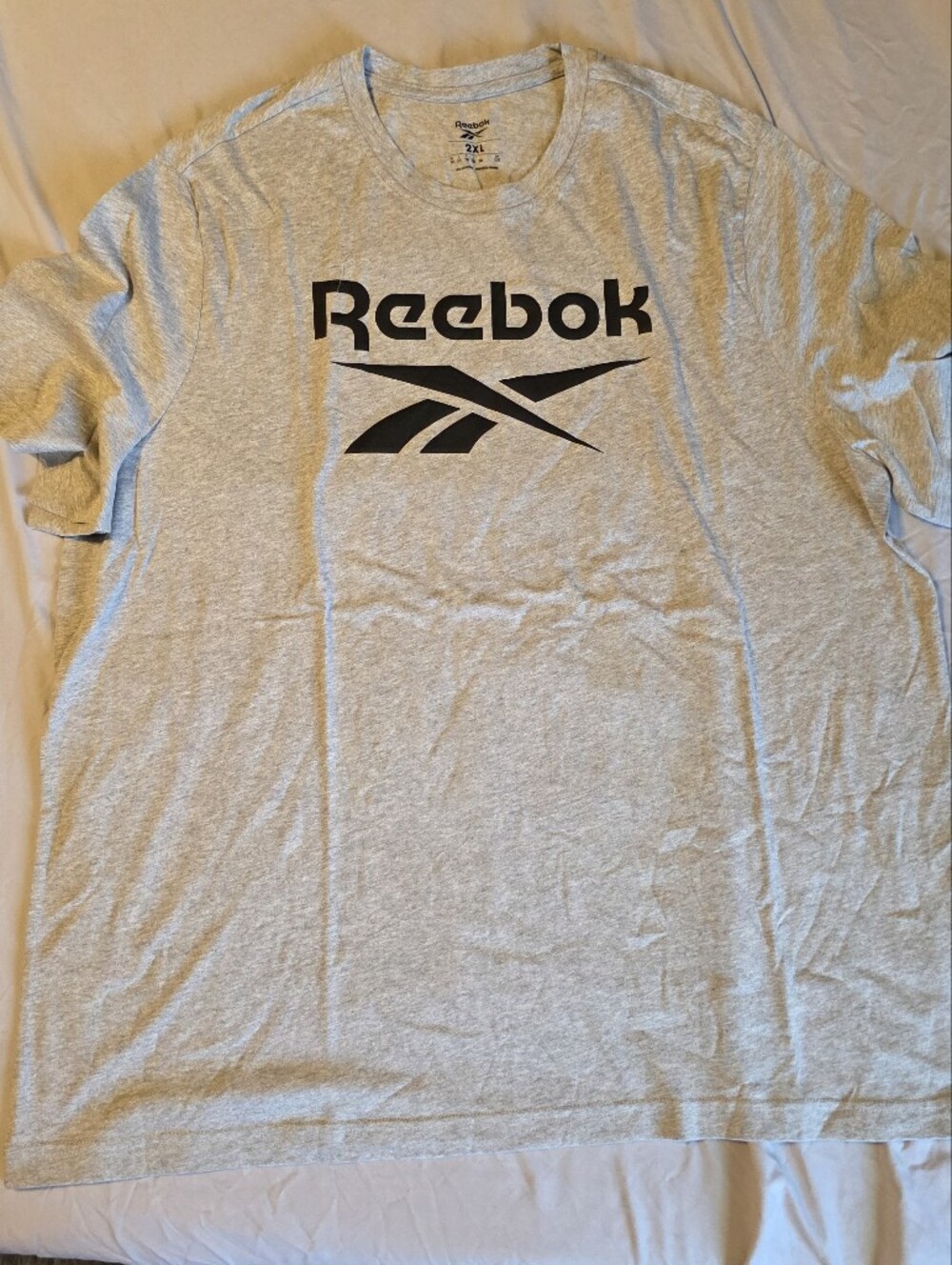 Reebok Men’s Light Gray Crew Neck Tee